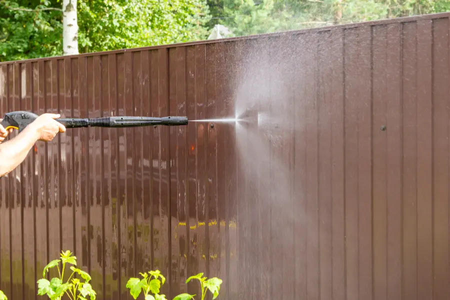 Soft Washing Service Safety Tips for Exterior Cleaning Greenbelt, MD Soft Washing Service Safety Tips for Exterior Cleaning Greenbelt, MD