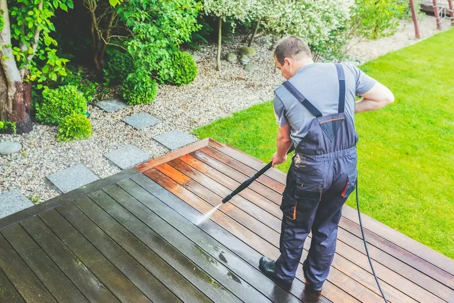 How Deck Cleaning Restores Original Wood Appearance Greenbelt, MD