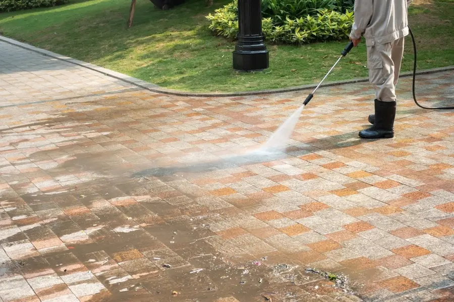 Premium Driveway Pressure Washing Greenbelt, MD Premium Driveway Pressure Washing Greenbelt, MD